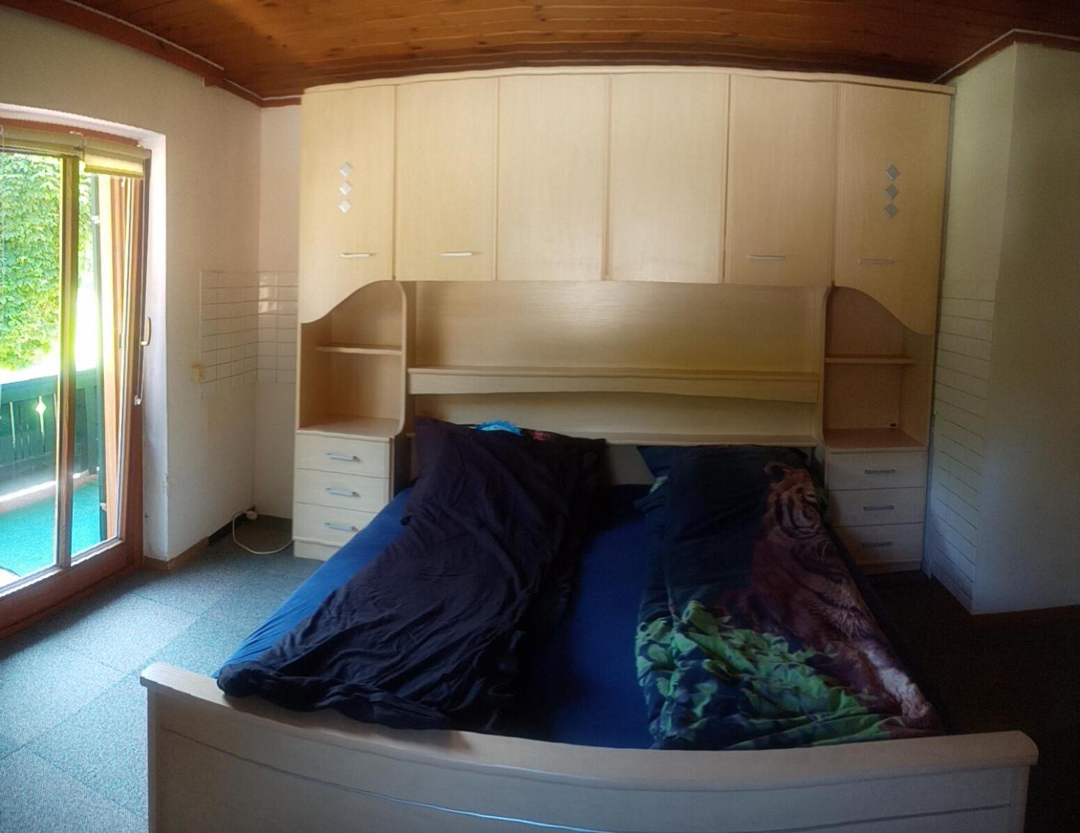 דירות לונגוץ Haus מראה חיצוני תמונה